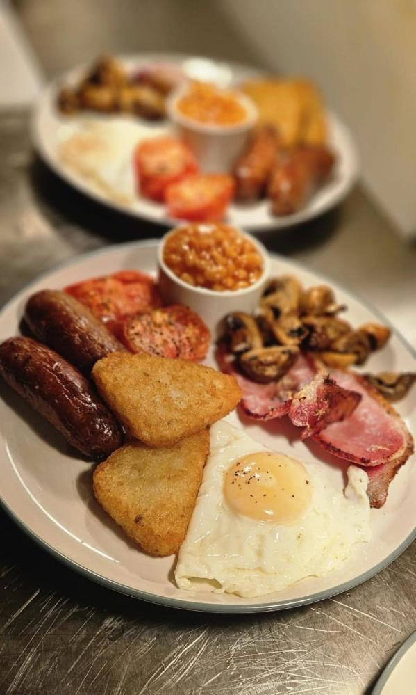 The Abbey Inn بكفاستلاي المظهر الخارجي الصورة